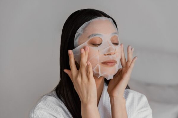 Beat the Heat: K-Beauty Secrets for UAE Skin K-Beauty
