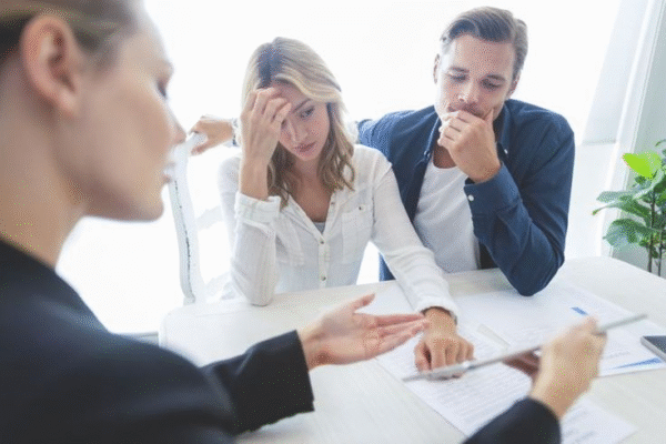 Why Hiring A Real Estate Agent Improves Selling Experience Selling