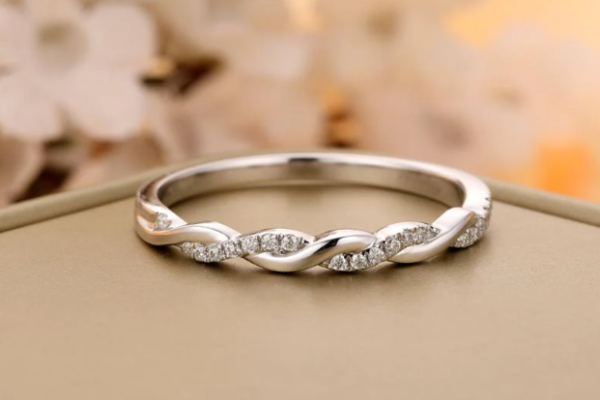 Ladies Wedding Bands